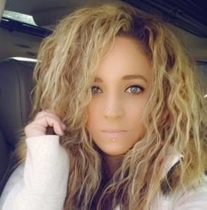 Meet your Posher, Meaghan